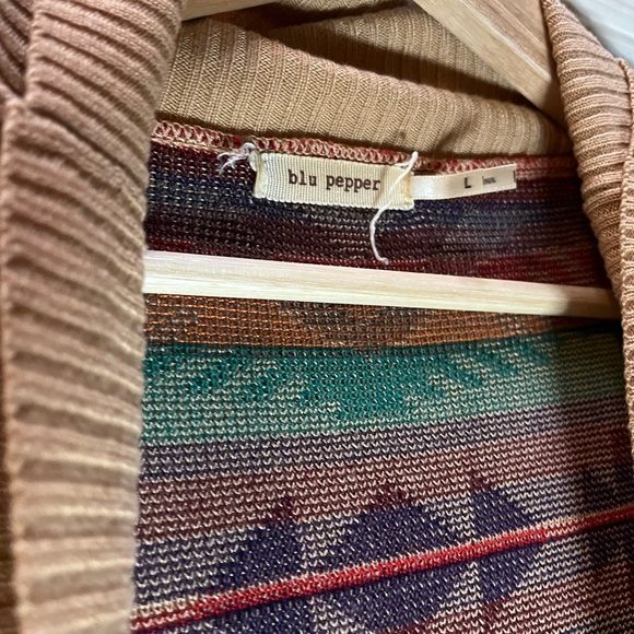 Blu Pepper Multi-Color Patterned Cardigan - Picture 2 of 6